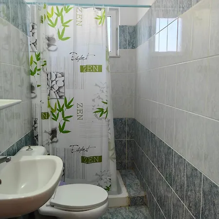 Irene Sunny Corner Apartman